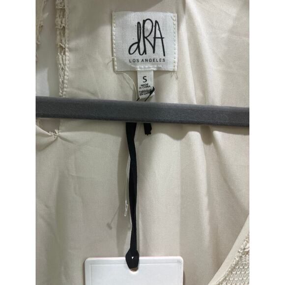 NWT dRA Los Angeles Open Knit Beige Crochet Ruffle Long Sleeve Midi Dress Sz S - Picture 4 of 10